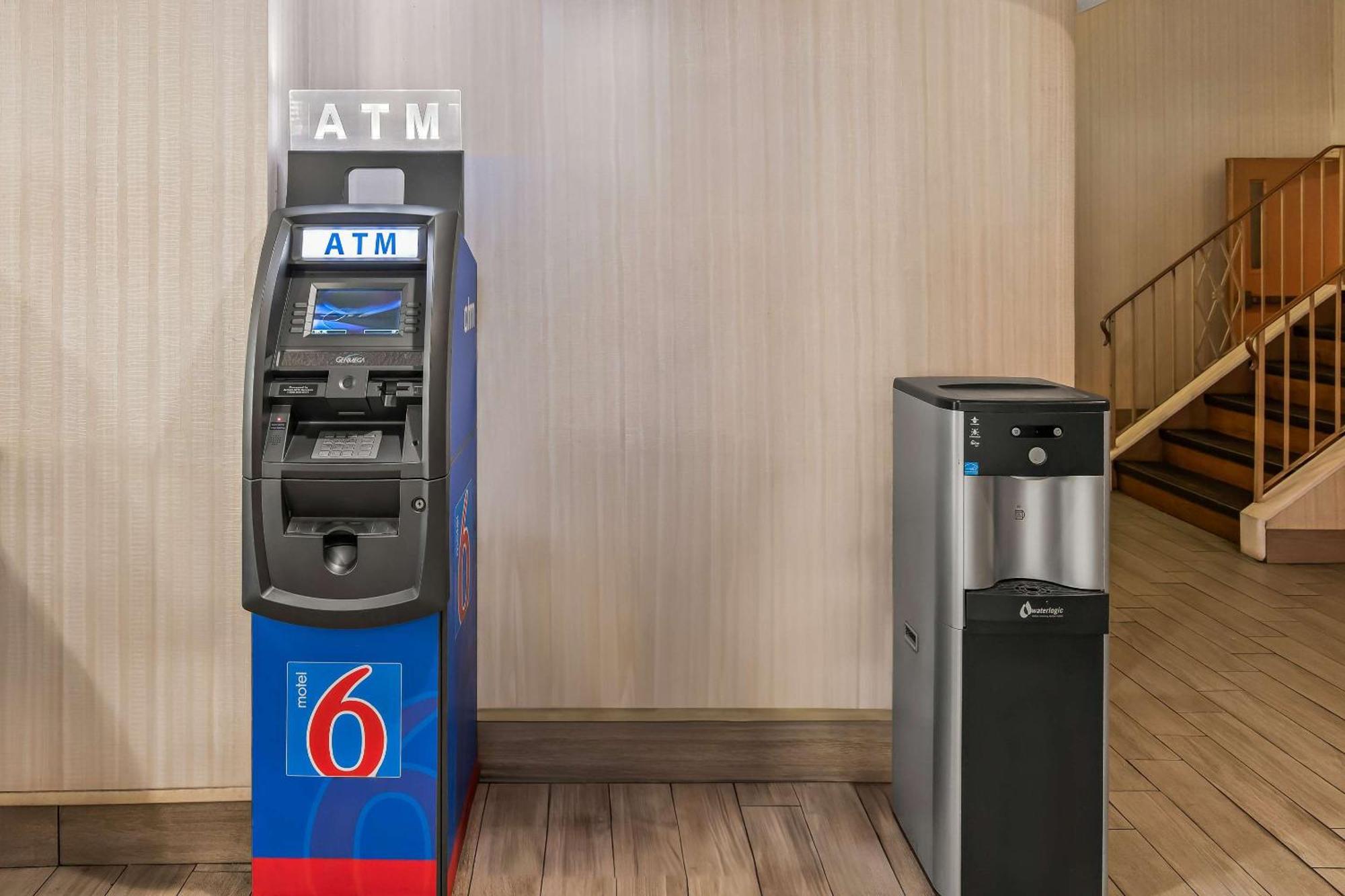 Motel 6 Lester - Philadelphia Airport Luaran gambar